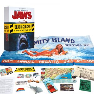 jaws-amity-island-summer-of-75-kit-doctor-collector-2