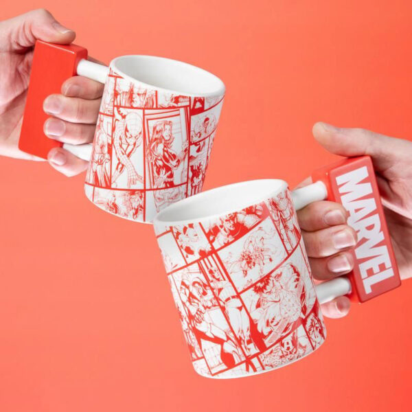 marvel-logo-shaped-mug-450-ml-paladone-2