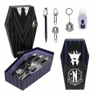 wednesday-addams-stationery-set-cerda
